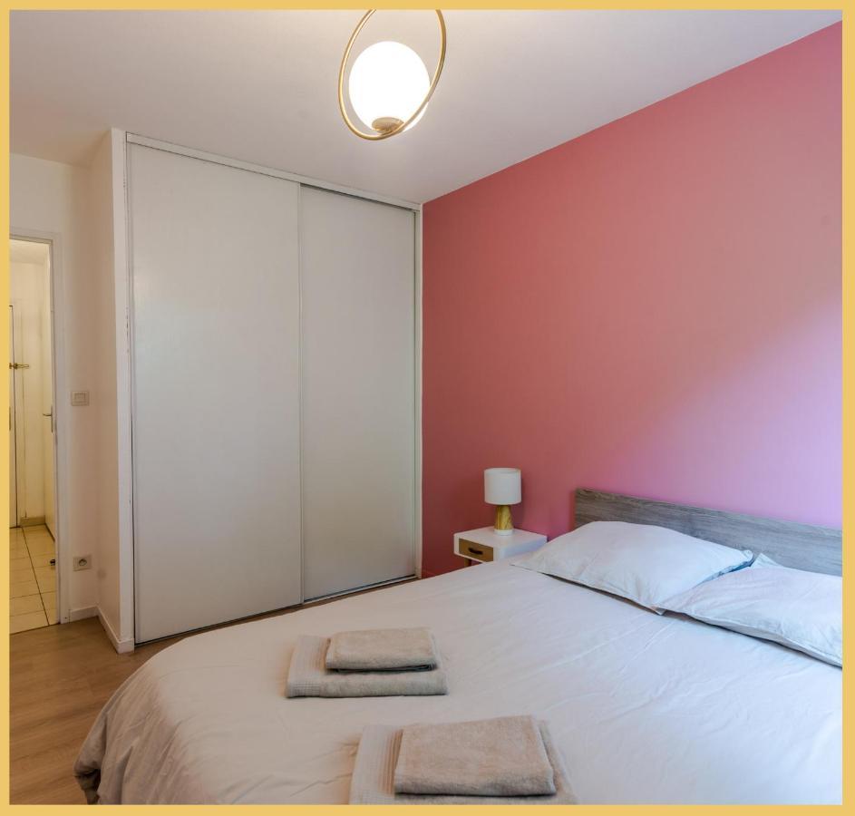 Charmant Appartement Centre Ville 托农莱班 外观 照片